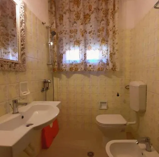 Lisa * دونا فيردي